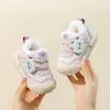 Novos Sapatos de Veludo de Inverno para Bebês Meninas 2025, Sapatos Grandes de Algodão com Solado Macio, Sapatos Infantis Antiderrapantes e Resistentes ao Desgaste com Cobertura de Couro para Meninos
