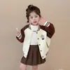 Jaqueta de Baseball Feminina 2026 Nova Estilosa e Super Fofa Roupas Labubu para Meninas, Bebê Estilo Coreano Roupa da Moda