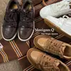 Otoño 2026 Nuevo Ante de Vaca Retro Suela Gruesa Aumenta Altura Con Cordones Ligeros Zapatos Deportivos Casuales Zapatos de Tabla Mujer 800-30