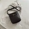 Bolso de Mano Pequeño de Alta Gama para Mujer 2026 Nuevo de Moda Versátil para el Trabajo Bolso de Hombro Lujo Ligero Elegante Bolso Cruzado