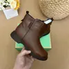 Botines estilo Martin con forro de polar para mujer, nueva colección otoño/invierno 2026, moda estilo británico, suela suave, antideslizantes, ajuste ancho, botines cortos, botines de algodón para madres