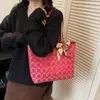 Bolso de Hombro y Axila Rojo de Gran Capacidad para Mujer 2025 Otoño e Invierno Nuevo Bolso de Boda Bolso de Novia Bolso Tote de Alta Gama