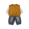 Conjunto Nuevo para Niños 2026, Ropa de Otoño para Bebé Niño, Conjunto de Tres Piezas Súper Elegante de Chaleco Tejido y Camiseta Básica Estilo Coreano para Niños