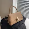 Bolsas Pequenas Retrô Tendência deste Ano para Mulheres Nova Moda Primavera e Verão 2026 Bolsas de Mão Bolsas Transversais de Ombro Casuais Texturizadas