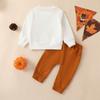 Conjunto de suéter versátil de manga larga acanalado con estampado de letras en marrón y blanco y pantalones para bebé y niño pequeño