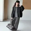 Conjunto Casual de Outono Três Peças Estilo Coreano para Meninas: Conjunto de Jaqueta com Capuz e Calça Wide Leg Listrada para Crianças Maiores, Roupa Fashion de Outono