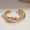 Pulseira de Flores com Contas de Madeira Cor de Café Maillard Transfronteiriça Europeia e Americana Pulseira de Luxo Leve de Alta Qualidade Joia de Mão Versátil Retrô