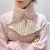 Bufanda de lana tejida de felpa con costuras cruzadas para mujer, cuello cálido de invierno, protección para el cuello de estudiante con estilo coreano