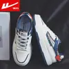 Puxar para Trás Sapatos Brancos Masculinos 2025 Super Populares Versáteis Casuais Tênis Verão Novo Solado Macio Respirável Popular Esportivo t