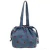 Bolsa Jeans para Mulheres 2026 Novo Estilo Coreano Bordado de Cereja Grande Capacidade Bolsa Saco para Estudantes Femininas Bolsa de Ombro Casual