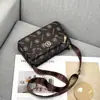 Bolso de mujer de mediana edad multicapa Guangzhou Hengli bolso de madre 2023 bolso nuevo bolso de hombro para mujer bolso bandolera bolso de gran capacidad