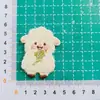 Nuevo Parche Bordado de Peluche de Oveja de Dibujos Animados Accesorios para Bolsos DIY Decoraciones para Bufandas Accesorios para Ropa Infantil