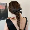 Horquilla de cuero PU con lazo blanco y negro, accesorios para el cabello, tocado, horquilla de alta gama, sentido de madurez, clip para coleta, clip de pico de pato con temperamento