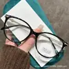 Óculos de leitura redondos olho de gato multicoloridos de nova moda transfronteiriços retro alto senso anti-luz azul para meia-idade e idosos atacado