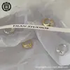Pendientes únicos y sencillos de un solo diamante, un nuevo artículo de moda popular, elegantes, lujosos, diseño versátil, pendientes de alta gama