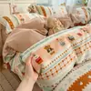 Conjunto de cama de quatro peças ultra macio, seguro para bebês, Classe A, novo modelo 2026, lençol e fronha para dormir nu de estudante, conjunto de três/quatro peças para dormitório