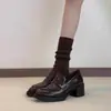 Edição Lancui! Mocassins Retro de Couro Macio com Salto Bloco para Mulheres 2026 Novo Estilo Britânico Slip-On Sola Grossa Aumento de Altura Sapatos de Couro