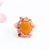 Anillo de Cera de Abeja Natural Envejecida Hecho de Ámbar Ruso con Diseño Floral para Mujeres, Venta Directa de Fábrica y Dropshipping S2120512