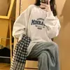 Sudadera con cuello redondo para mujer, holgada, 2026, nueva temporada de otoño e invierno, con felpa interior gruesa, sin capucha, estilo mujer blanco y gris, top súper bonito