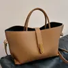 Bolso de Mano de Moda para Mujer 2025 Verano Nuevo Bolso de Hombro para Viajes Diarios Estilo Extranjero Bolso Cruzado Bolso Cubo de Gran Capacidad
