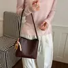 Bolsa de Luxo de Alto Padrão com Padrão Trançado para Mulheres, Nova Moda Outono 2026 Bolsa Saco de Couro Macio, Bolsa de Ombro Único Transversal