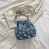 Xiaorui Bolsillo Dorado Nueva Moda Textil 2022 Bolso Cubo Bolso Pequeño Portátil Bolso de Mujer Estilo Occidental Bolso de Hombro de Verano