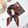 Lenço Quadrado de Seda Retrô Coreano com Estampa Paisley e Toque de Luxo, Combinado com uma Camisa, Lenço Quadrado Versátil para Cintura, Xale, Protetor de Pescoço