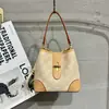 Bolso Cubo de Lujo Mónica Versátil Bolso Cruzado de Hombro con Monograma Nuevo Modelo 2026 Estilo Lujo Ligero Bolso de Mano