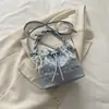 Nova coleção de outono: bolsa tiracolo retrô, de nicho e fashion, bolsa de mão quadrada pequena, bolsa de ombro casual simples e moderna, e bolsa tote