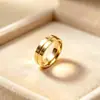 Anillos Minimalistas Lisos de Acero de Titanio Japonés y Coreano con Diamantes para Parejas, Elegantes y Sofisticados, Anillos que No se Desvanecen para Hombres y Mujeres