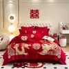 Nuevo Juego de Cuatro Piezas de Estilo Chino para Boda en Rojo Brillante, Tela de Algodón Puro Cepillado con Bordado de Dragón y Fénix, Funda Nórdica, Ropa de Cama de Dote para Habitación de Boda