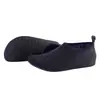 Nuevos zapatos y calcetines de playa para snorkel para hombres, mujeres y niños, adecuados para buceo y natación, con suelas blandas, de secado rápido, antideslizantes y resistentes a cortes, fabricados por un fabricante de zapatos de vadeo