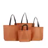 Bolsa Tote de Tecido Não Tecido Espesso Laminado Prensado a Quente, Bolsa de Compras 3D Tendência para Lojas de Roupas, Exposições Corporativas, com Impressão de Logo