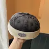 Gorra de pescador de mezclilla bordada con letras retro japonesa para mujer, versátil y adelgazante, gorra casual de hip-hop callejero para hombre