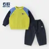 Conjunto de Moletom e Calça Cargo para Meninos, Novo Estilo Outono 2026, Roupa Infantil para Crianças Pequenas, Conjunto de Duas Peças para Primavera e Outono