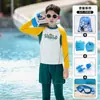 Traje de Baño Infantil Conjunto de Dos Piezas para Niños Manga Larga Pantalón Largo Protección Solar Bloqueo de Color para Niños Mayores Vacaciones Verano Traje de Baño Infantil