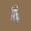 Nova Coleção de Lenços Xadrez Estilo Coreano do Fabricante para Mulheres, Atmosfera de Inverno, Quente, Versátil, Fofo, Cachecol para Pescoço Estilo Faculdade, Transfronteiriço