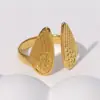 Anillo de acero de titanio europeo y americano de nicho con diseño de ala creativa, estilo personalizado, chapado en oro, no se decolora, de extremo abierto, anillo de acero inoxidable impermeable