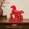 Figura de Caballo de Cerámica Tang Sancai Caballo Liebre Roja Auspiciosidad Alta Iluminación Artesanía Gama Alta Oficina Hogar Sala de Estar Caballo de Recaudación de Riqueza