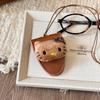 Mismo Estilo Xiaohongshu Clip de Espejo Ojo de Gato Kt Colgante de Collar Muñeca de Felpa Linda Bolsa Portátil para Gafas Colgante de Collar Venta al por Mayor
