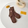 Calcetines de oso para mujer hasta media pantorrilla lindos japoneses ins modernos coreanos primavera y otoño verano color sólido calcetines de felpa otoño e invierno calcetines hasta media pantorrilla