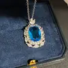¡Elegante y llamativo! Collar con Colgante Ovalado de Zircón Estilo Corte Retro Cadena para Clavícula Moda Versátil para el Trabajo Joyería para la Mano