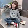 Camiseta de Manga Larga Raglán Estilo Coreano Chic de Dibujos Animados para Otoño para Niñas de Edad Media y Mayores, Capa Base Cálida, Top Térmico de Forro Polar con Cuello Redondo, Moderno