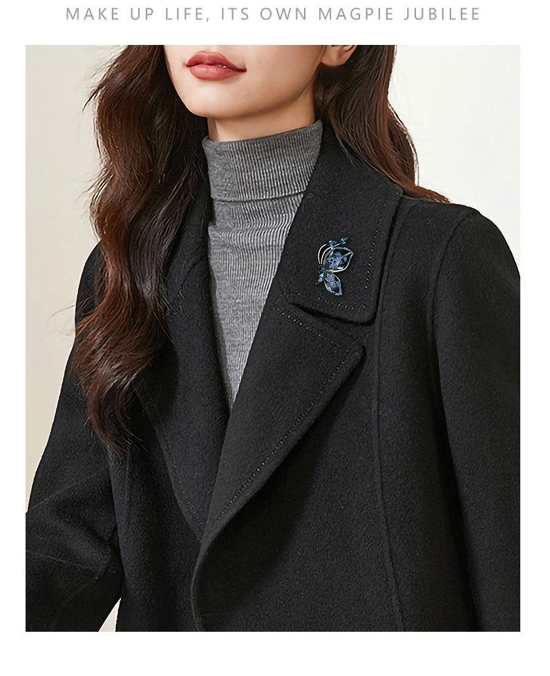 轻奢风高级感水晶蝴蝶胸针三八节礼物春夏精致胸花新款