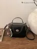 Bolso de Mujer de Gama Alta de Nicho, Retro Primavera 2026 Nuevo Bolso de Hombro Cruzado de Moda, Bolso Cubo Popular
