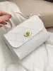 Bolsa Pequeña Cuadrada Rayada Acolchada al por Mayor de Comercio Exterior para Mujer Bolso Cruzado al Hombro Bolso Pequeño de Mano Estilo Coreano Bolso de Moda