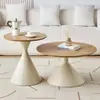 Mesa de centro minimalista para sala de estar, cor creme, aço carbono, adequada para apartamentos pequenos, design moderno e simples, com um toque de luxo, pequena mesa redonda estilo italiano