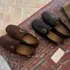 Mocassins de calçar com aumento de altura 2026 com solas macias, estilo retrô, versáteis para o trajeto, sapatos pequenos de couro