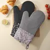 Nuevos guantes multiusos de aislamiento térmico para horno de cocina, microondas, cocina, patrón de ciervo, guantes gruesos de silicona antideslizantes