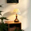 Luminária de mesa Yue Ruo, decoração de quarto, abajur de cabeceira, concha do Mar do Sul retrô, madeira maciça, latão, iluminação ambiente, sala de estar, escritório, estilo luxo leve